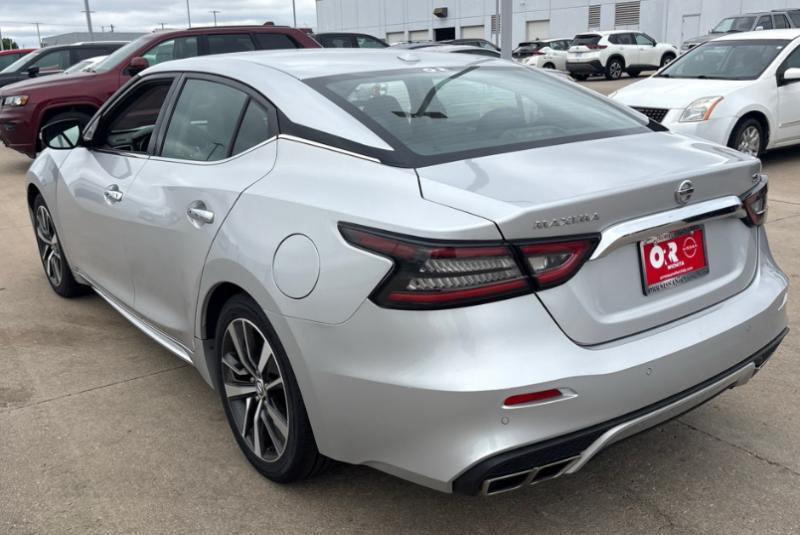 Nissan Maxima 3.5 SV 2020