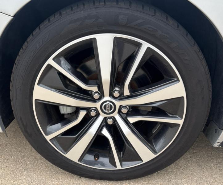 Nissan Maxima 3.5 SV 2020