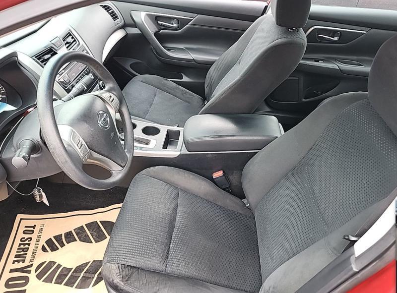 Nissan Altima 2.5 S 2015