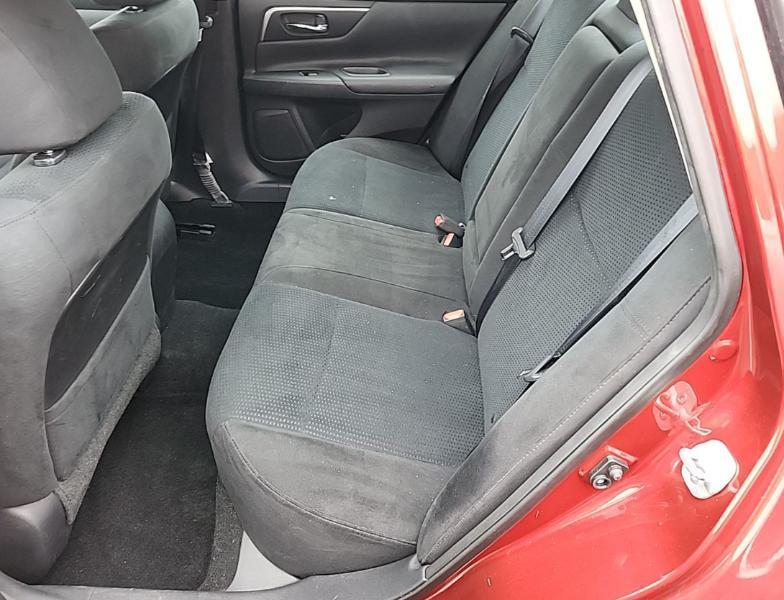 Nissan Altima 2.5 S 2015