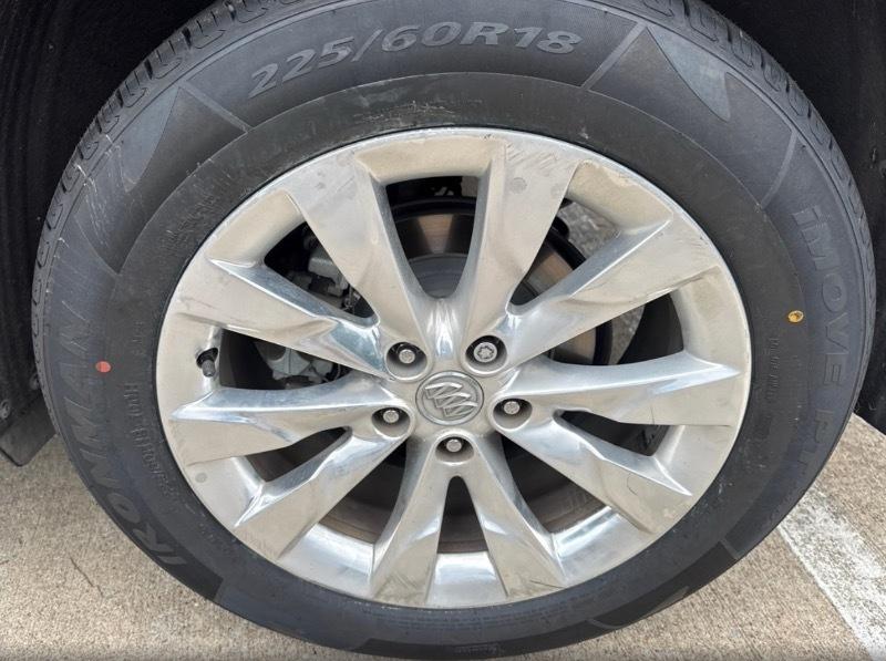 Buick Envision Essense 2017