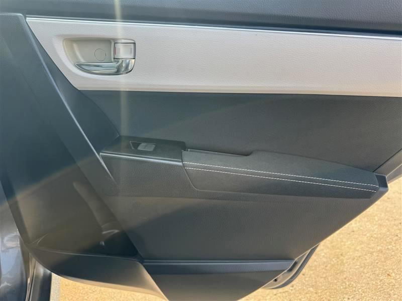 Toyota Corolla LE 2017