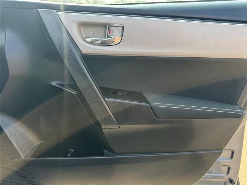 Toyota Corolla LE 2017