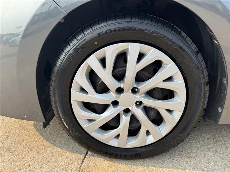 Toyota Corolla LE 2017