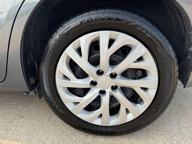 Toyota Corolla LE 2017