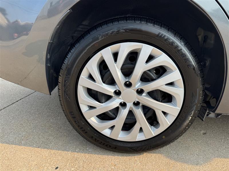 Toyota Corolla LE 2017