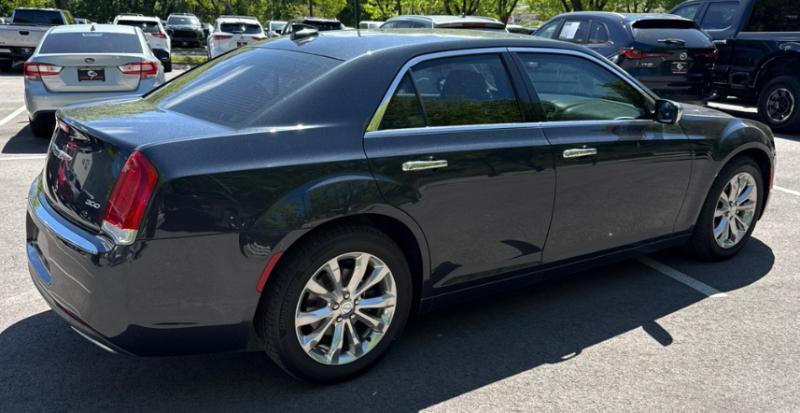 Chrysler 300 Limited AWD 2018
