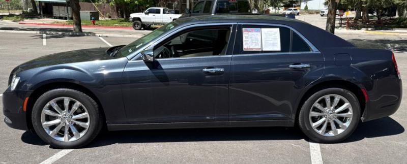 Chrysler 300 Limited AWD 2018