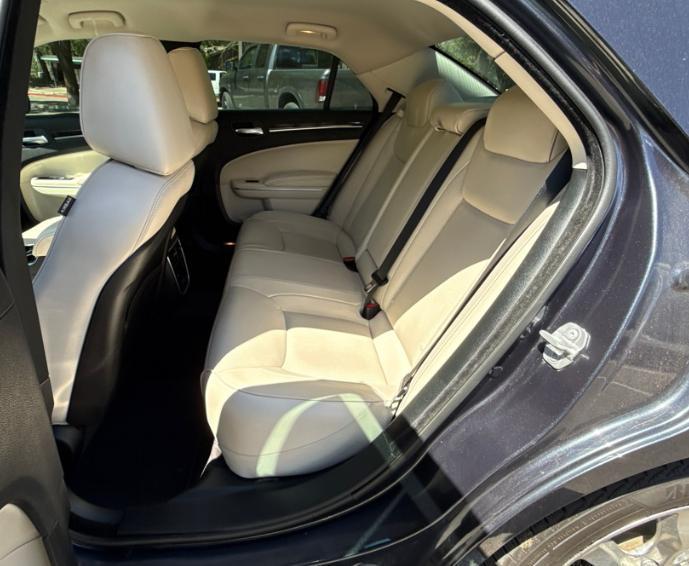 Chrysler 300 Limited AWD 2018