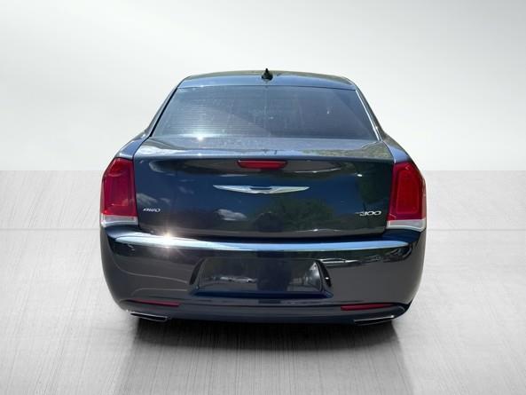Chrysler 300 Limited AWD 2018
