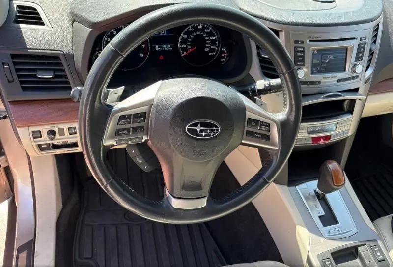 Subaru Outback 2.5i Limited 2014