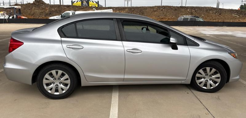 Honda Civic LX 2012