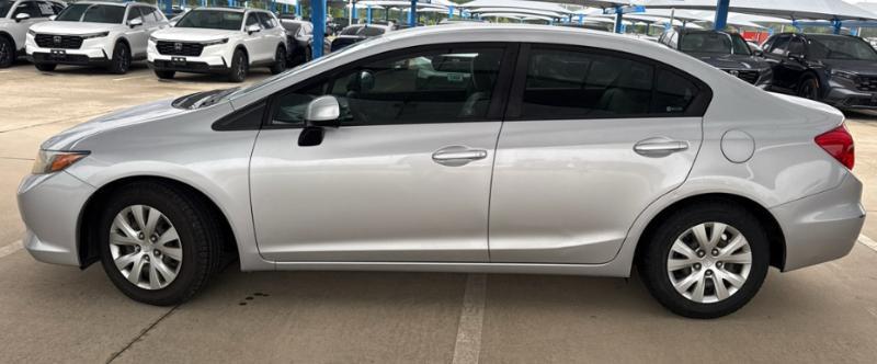 Honda Civic LX 2012