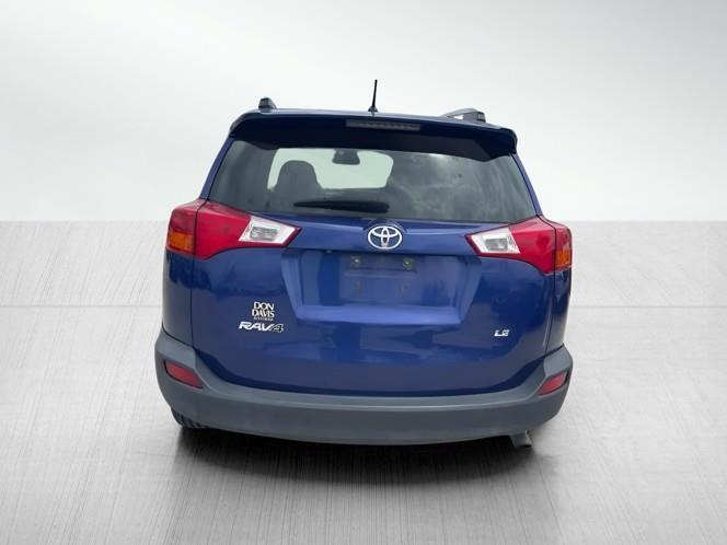 Toyota RAV4 LE 2015