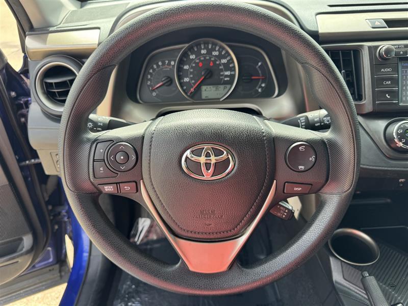 Toyota RAV4 LE 2015