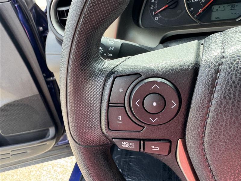 Toyota RAV4 LE 2015