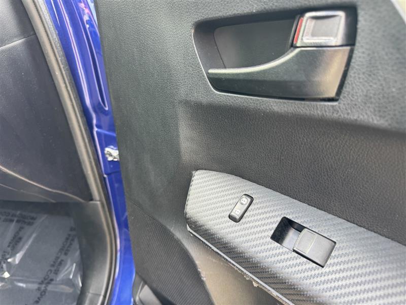Toyota RAV4 LE 2015
