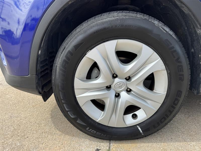 Toyota RAV4 LE 2015