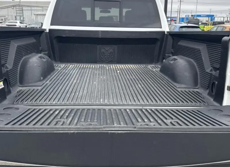 RAM 2500 Tradesman Crew Cab SWB 4WD 2019