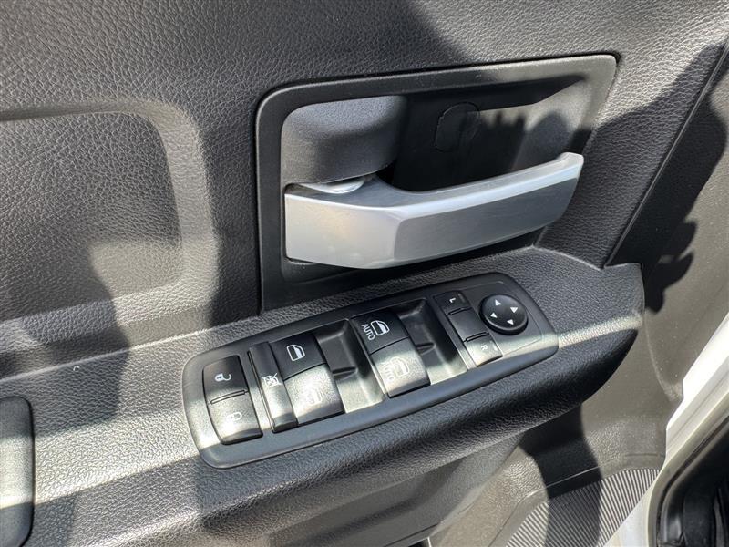 RAM 2500 Tradesman Crew Cab SWB 4WD 2019