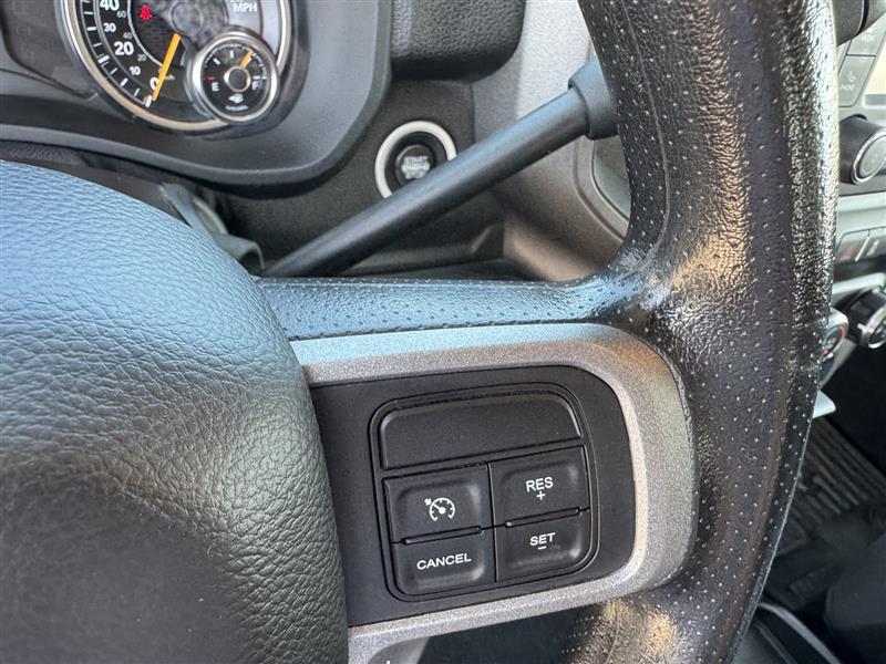 RAM 2500 Tradesman Crew Cab SWB 4WD 2019