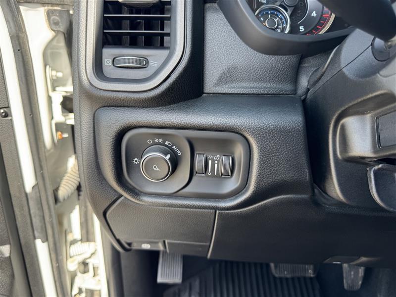 RAM 2500 Tradesman Crew Cab SWB 4WD 2019