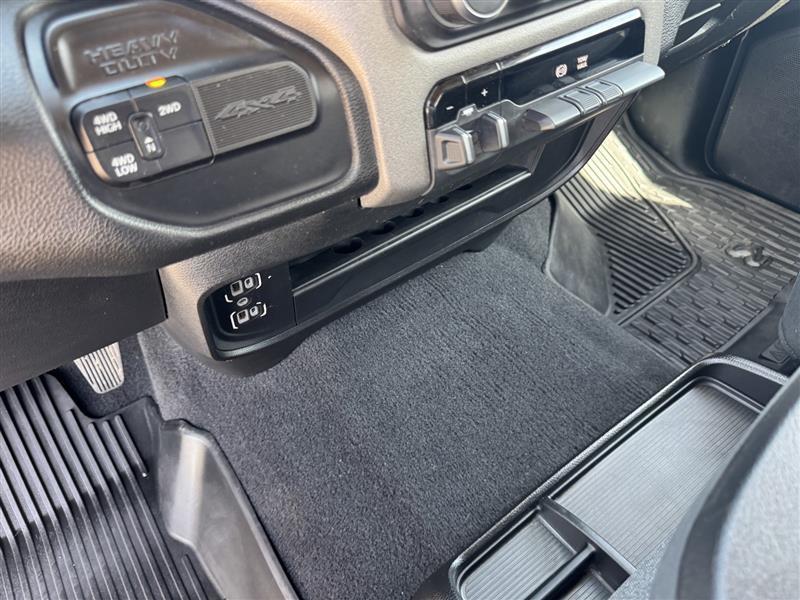RAM 2500 Tradesman Crew Cab SWB 4WD 2019