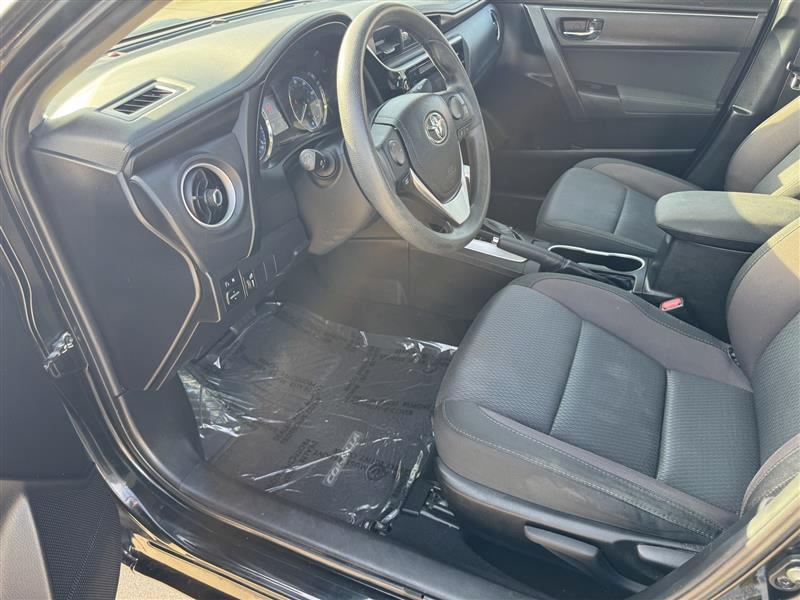 Toyota Corolla LE 2017