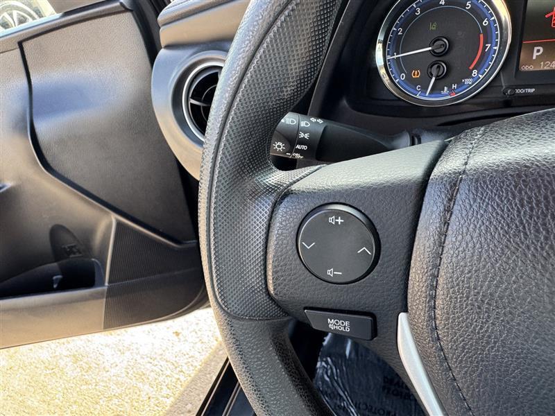 Toyota Corolla LE 2017
