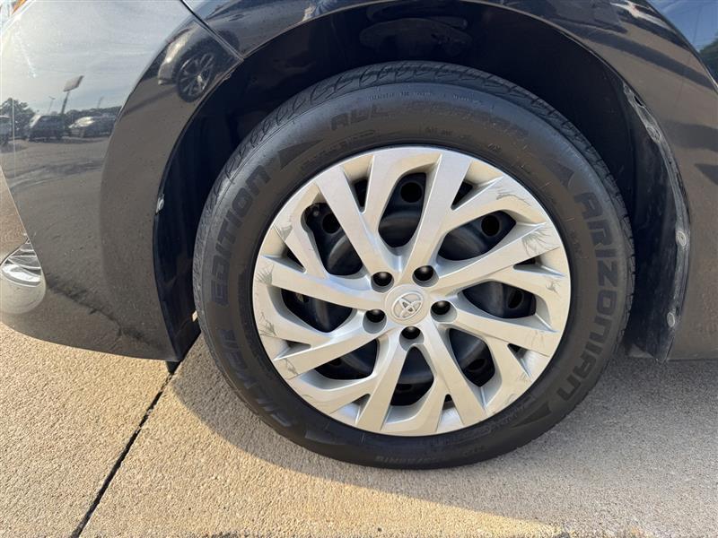 Toyota Corolla LE 2017