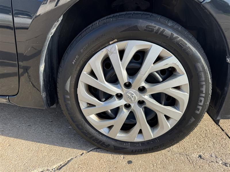 Toyota Corolla LE 2017