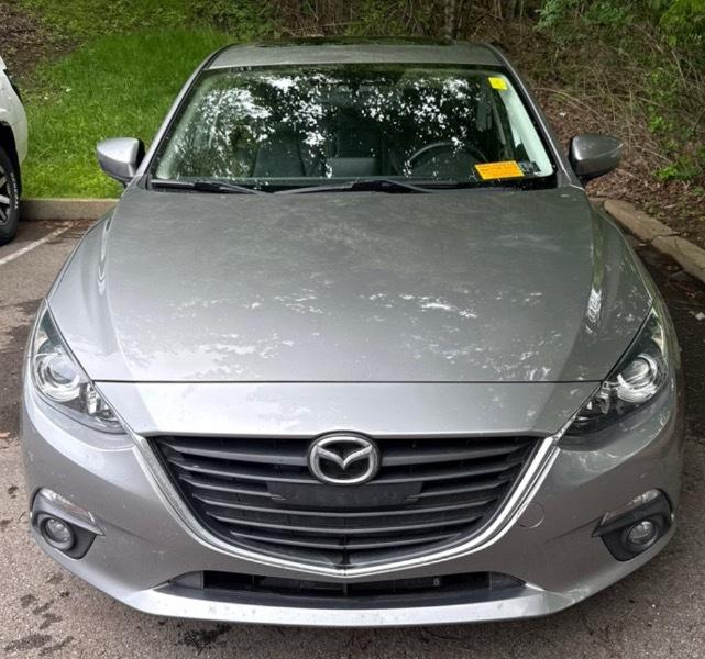 Mazda MAZDA3  2015