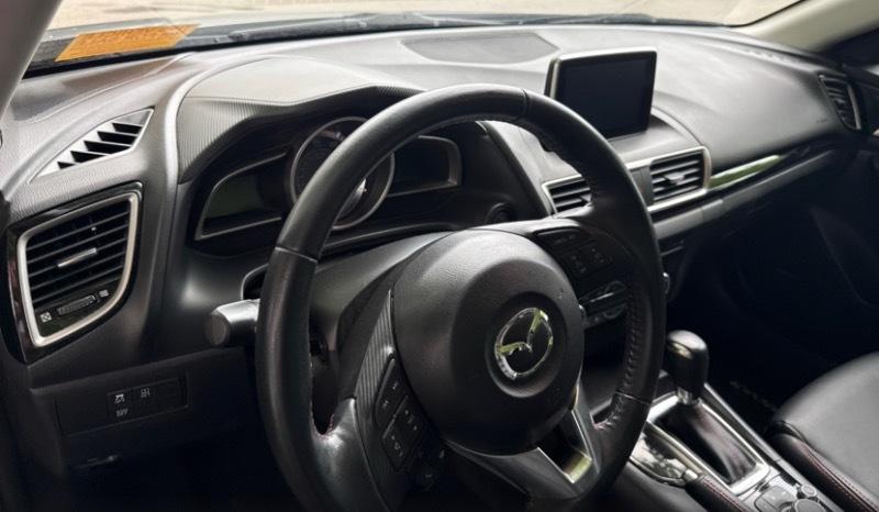 Mazda MAZDA3  2015