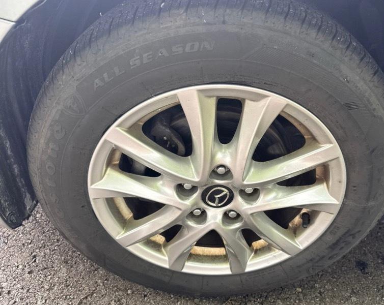 Mazda MAZDA3  2015