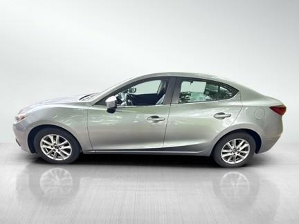 Mazda MAZDA3  2015