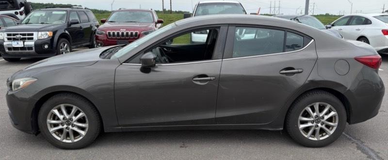 Mazda MAZDA3 i Sport 2016