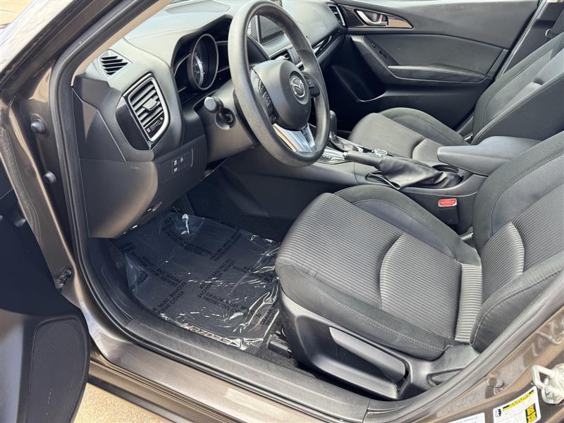 Mazda MAZDA3 i Sport 2016