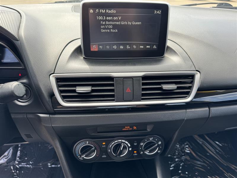 Mazda MAZDA3 i Sport 2016