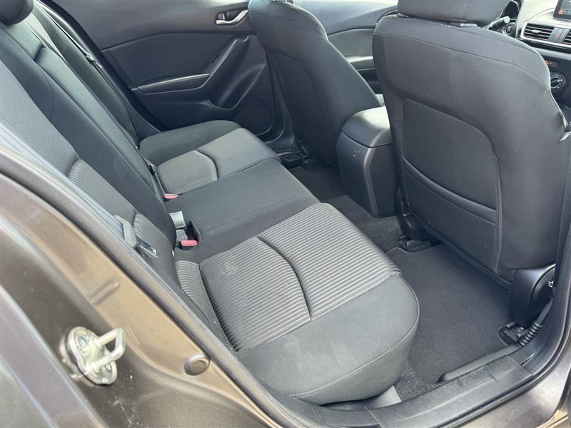 Mazda MAZDA3 i Sport 2016