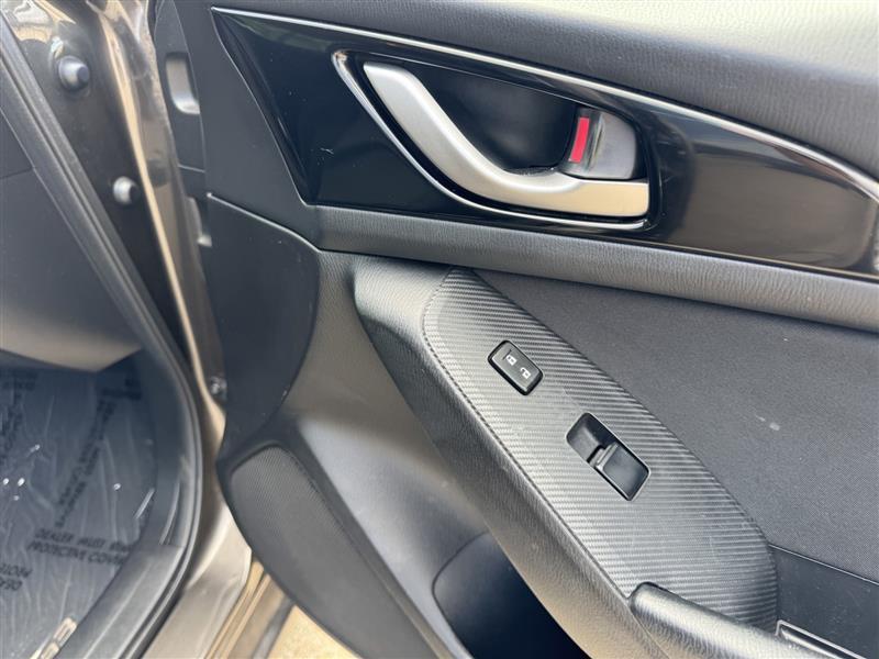 Mazda MAZDA3 i Sport 2016