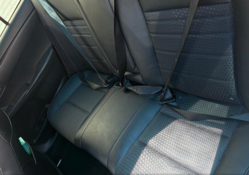 Toyota Camry SE 2015