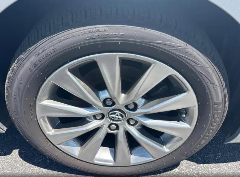 Toyota Camry XLE 2015
