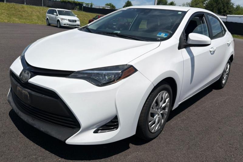 Toyota Corolla LE 2018