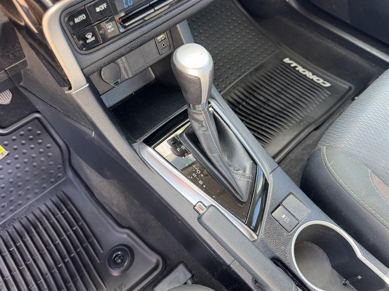 Toyota Corolla LE 2018