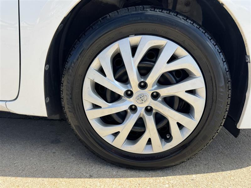 Toyota Corolla LE 2018