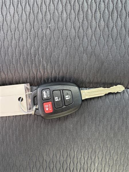 Toyota Corolla LE 2018