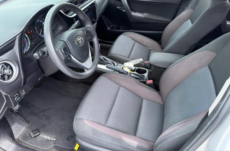 Toyota Corolla LE 2019