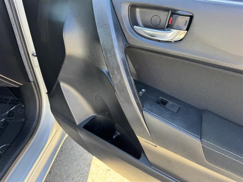 Toyota Corolla LE 2019
