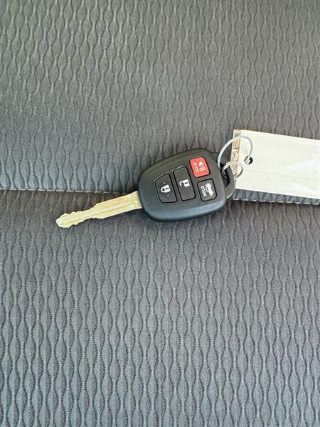 Toyota Corolla LE 2019
