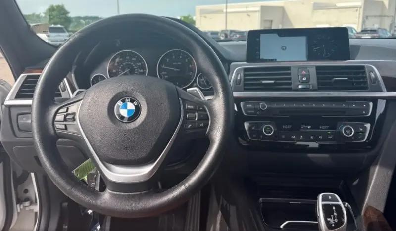 BMW 3-Series 330i xDrive 2017